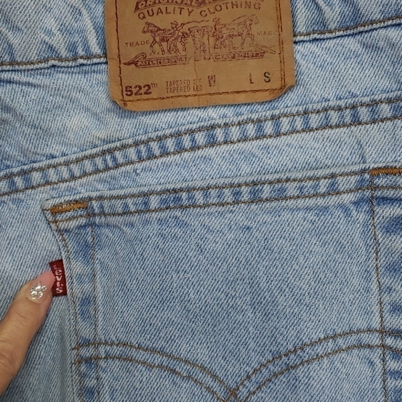 VINTAGE 90s Levis 522 USA Tapered Fit & Leg 37 Short - Picture 5 of 15